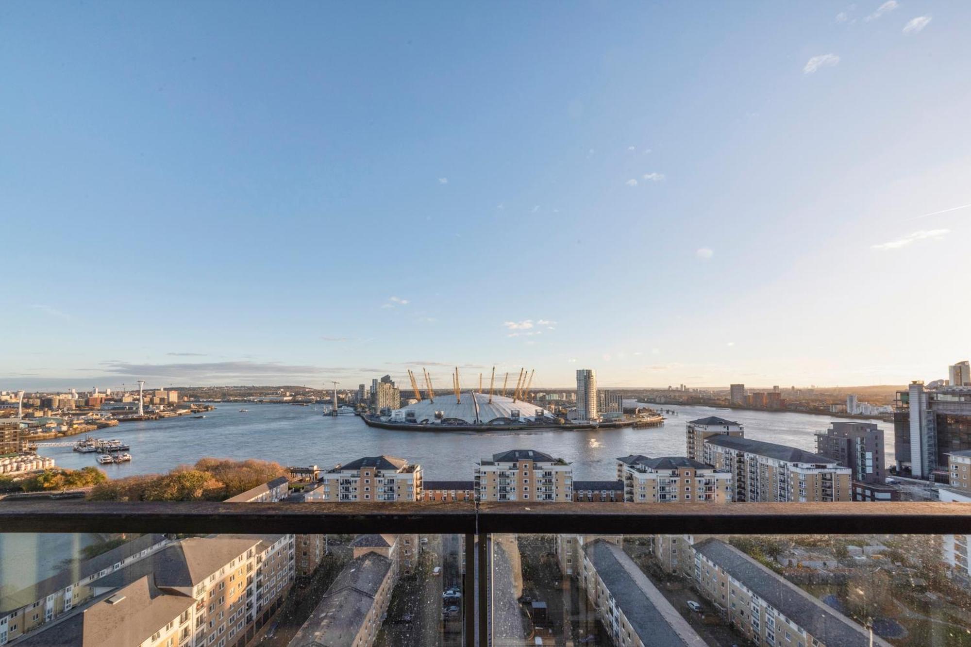 Canary Wharf & O2 伦敦 外观 照片